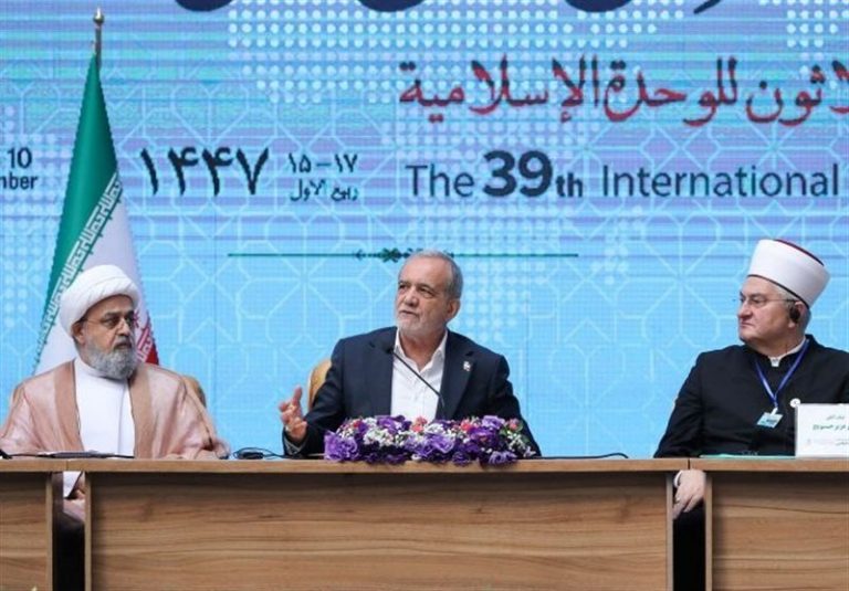 پزشکیان: ما با هیچ کشور اسلامی دشمنی نداریم/ به وحدت امّت اسلامی پایبندیم