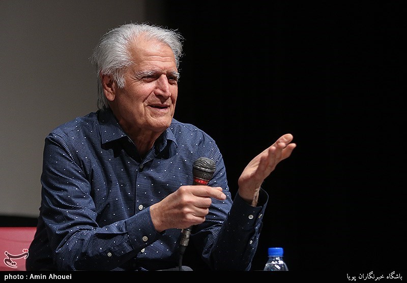 پیکر احمد پژمان از امریکا به ایران میآید