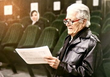 پیکر استاد احمد پژمان انتهای هفته به ایران میرسد