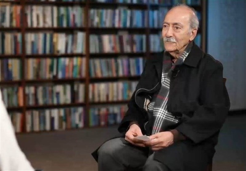 کراسه| آلاحمد میگفت غربزدگی مثل آفت سِن است/ جلال بیتفاوتی را عین مرگ میدانست