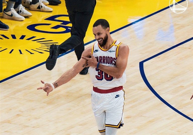 ۵۰ بازیکن پردرآمد NBA در فصل ۲۶-۲۰۲۵