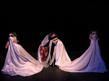 آخرین روز جشنواره ملی تئاتر اقتباس با روایت اسطورهها و عشقها