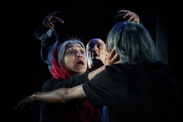 ادای احترام «عروس انار» به ناصر تقوایی/ یک دقیقه سکوت به احترام خالق «ناخدا خورشید»