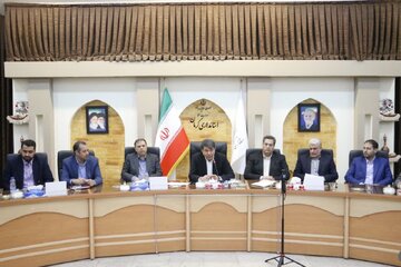 استاندار کرمان به اعتراض‌ها درباره عملیات اکتشافی معدن در بخش لاله‌زار بردسیر واکنش نشان داد