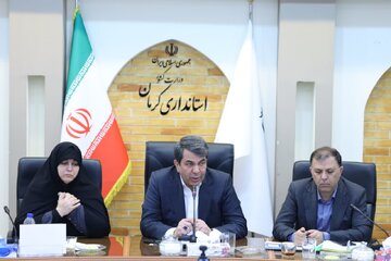 استاندار کرمان : در کمال تاسف میزان رضایت مردم از دستگاههای اداری مطلوب نیست