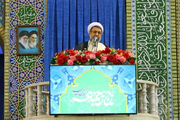 امام جمعه کرمان : تسخیر لانه جاسوسی آمریکا، نقطه عطفی در مبارزه با استکبار بود
