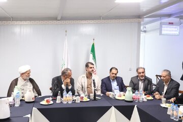 بازدید اعضای کمیسیون عمران مجلس از بیمارستان ۱۰۰۰ تختخوابی خاتم قم