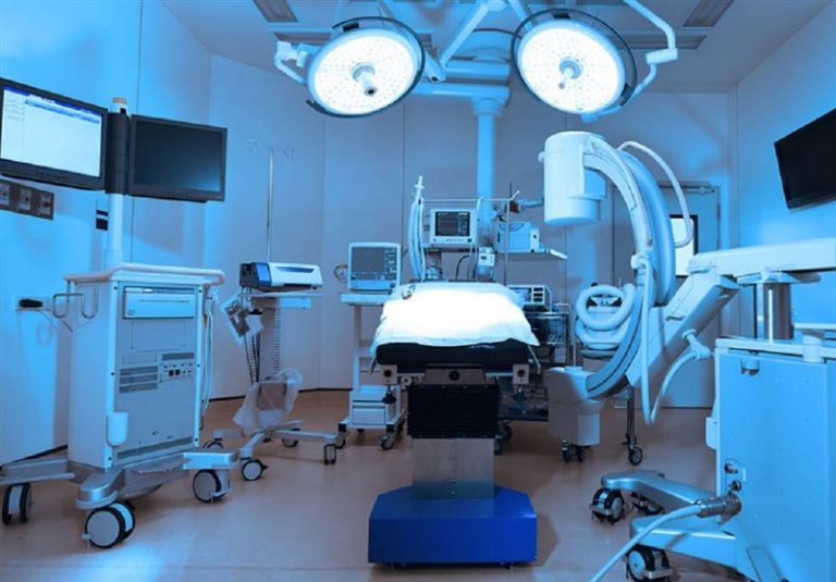 تأمین ذخایر تجهیزات پزشکی حیاتی برای انبارهای وزارت بهداشت تا ۲ ماه آینده