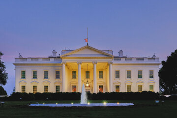 ترامپ برای ایجاد سالن رقص بال شرقی کاخ سفید را ویران کرد / عکس