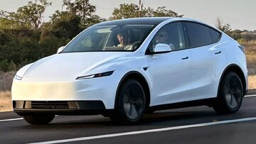 تصاویر مدل ارزان تسلا لو رفت /عکس