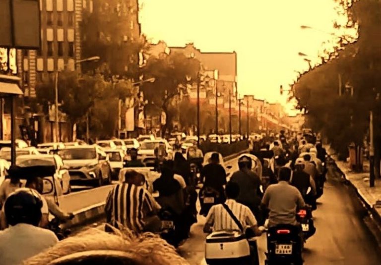 تعلل شهرداری تهران در ارائه طرح ساماندهی موتورسیکلت سواران محدوده بازار