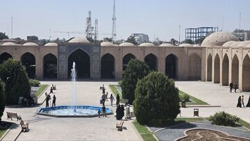 توضیحات معاون استاندار کرمان برای تبرئه کردن خود در مورد ساختوساز در مجاورت میدان تاریخی گنجعلیخان / موسوی : تخلف نکرده ام!