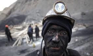 تکرار تراژدی غم بار برای کارگران معادن زغالسنگ استان کرمان / معدن زغالسنگ چشمه پودنه قربانی گرفت