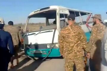 حمله تروریستی مرگبار در سوریه / انفجار مرگبار اتوبوس حامل نظامیان در سوریه ۴ کشته بجا گذاشت