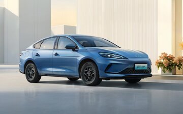 خودروی چینی با برد ۲۰۰۰ کیلومتر، ارزانتر از شاهین پلاس!