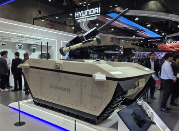 ربات قاتل کره‌ای با موشک ضد زره «شلیک و رها کن» از راه رسید