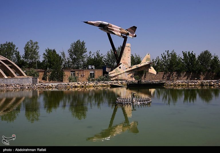 رونمایی از کتاب «تقریر عشق» در موزه دفاع مقدس برگزار شد