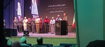 فراخوان جشنواره تئاتر فجر روز شنبه منتشر میشود/ قطبالدین صادقی مشاور عالی جشنواره شد