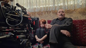 «قایم باشک» در فرانسه