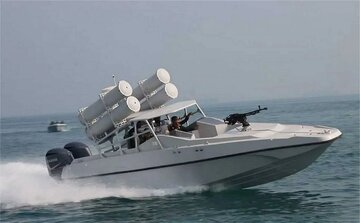 نیروی دریایی ایران چطور آمریکا را در خلیجفارس زمینگیر میکند؟