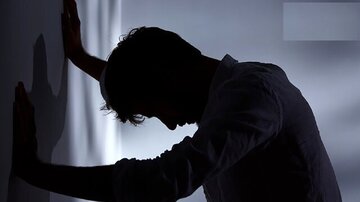 هنر ایستادن پس از هر سقوط؛ چگونه تاب‌آوری را تقویت کنیم؟