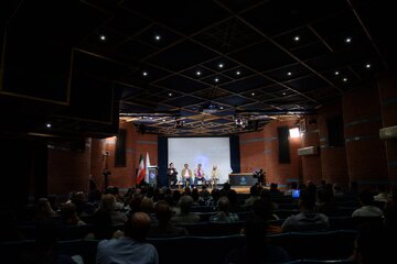 هوش مصنوعی و بازتعریف حرفهی طراحی گرافیک