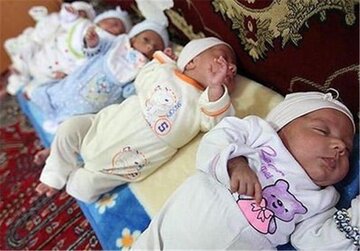 پنج قلو کرمانی فوت کردند