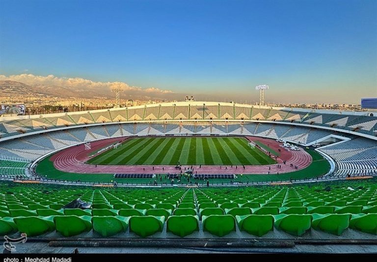 پیشنهاد مجلس برای برگزاری بازیهای استقلال و پرسپولیس در ورزشگاه آزادی