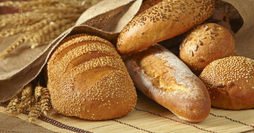 کنجد روی نانهای سنتی مفید است؟