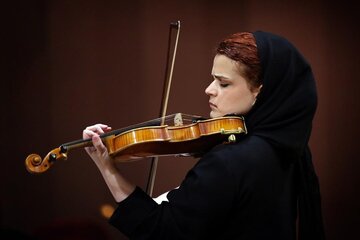 اتفاقی جذاب/ فرداشب و پسفرداشب؛ چوب رهبری در دستان یک زن