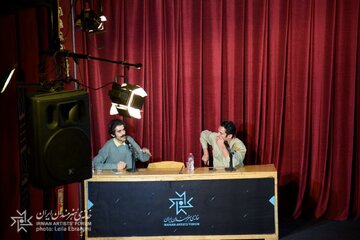 اسطوره‌سازی در مستند «در جست‌وجوی ویویان مایر»