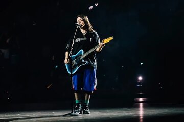 بازگشت غیرمنتظره بیلی آیلیش به فهرست گرمی ۲۰۲۶ خبرساز شد