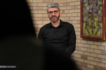 ببینید| معاون وزیر: اینترنت «یکشبه درست نمیشود» / مشکل ما شبیه «بحران برق» است!