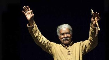 خالو قنبر به خانه برگشت