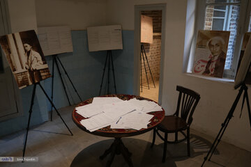 خانه نیما، از مأمن شاعر تا انبار بادکنکها و کاغذهای پراکنده/ این خانه حالا بیشتر شبیه یک گالری خالی است + عکس