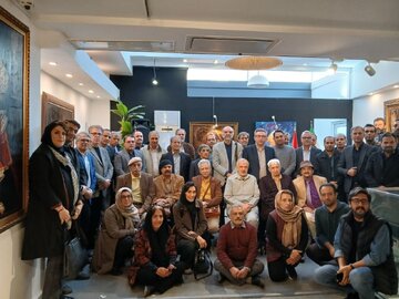 زنده ماندن در روزگاری که رستورانهای نوپا از کتابفروشیهای قدیمی معروفترند/ در دوازدهمین آئین کتابگردی چه گذشت؟