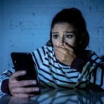 فوبیای تلفن؛ چرا نسل Z از جواب دادن به تلفن بیزار است؟