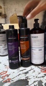 کشف ۵۶۱ شامپو تقلبی و یک تن مواد اولیه غیربهداشتی در رباط کریم