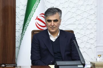آخرین تصویر از فرزین در جایگاه رییس کلی بانک مرکزی /ببینید