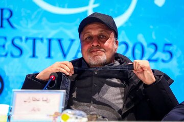 از نگرانی تا طنز و انتقاد: واکنش به بستری شدن رضا عطاران