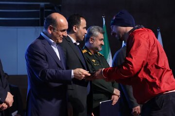 استاندار گیلان :نوسازی ناوگان حملونقل عمومی، زمینه ساز ارتقای رضایت مردم است