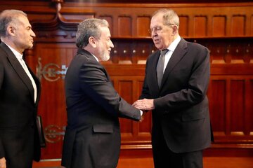 امضای برنامه رایزنیهای وزارتخارجههای ایران و روسیه