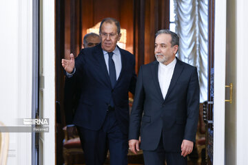 بیانیه وزارت خارجه روسیه در بدو ورود عراقچی به مسکو