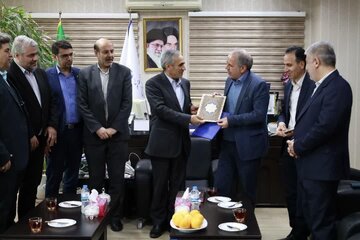 تودیع و معارفه مدیران اداره برق پرند و رباط کریم