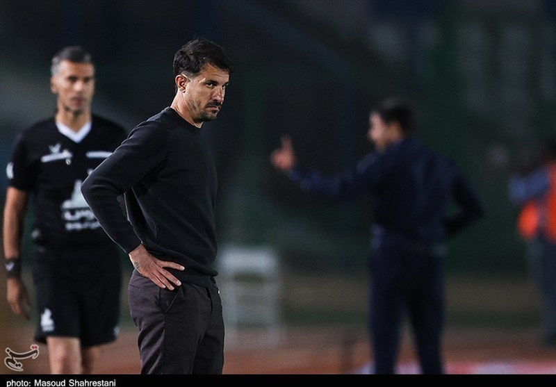 حدادیفر: نیمه اول فقط سایهای از ذوبآهن واقعی بودیم/ یک مسئله فکرم را درگیر کرد