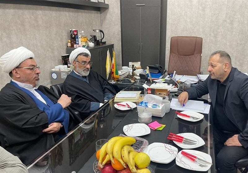 حضور دبیر شورای عالی انقلاب فرهنگی و معاون وزارت ورزش در فدراسیون هاکی