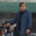 حمله به الفاظ رکیک خداداد عزیزی در برنامه تلویزیونی/ او همان حرف‌هایی را که کنار زمین حواله دیگران می‌کند روی آنتن برای خانواده‌ها زد