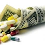 خرید ۶۰۰ میلیون دلار دارو و مشکل در انتقال ارز / حضور ۱۷۵۰۰۰ پزشک در کشور