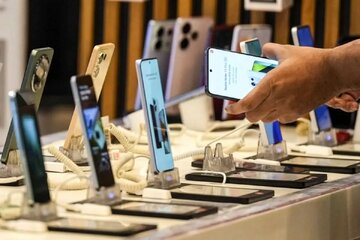 رجیستری موبایل وارد قانون شد/ درآمد دولت از حقوق ورودی گوشیهای لوکس چقدر خواهد بود؟