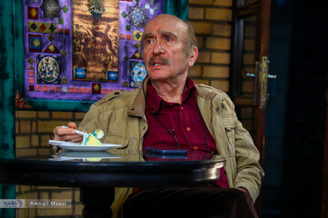 روایت تلاش یک طلبه جوان برای عبور از چالشها